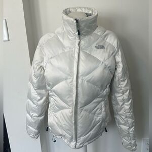 The North Face 550 Goose Down Quilted Puffer Jacket M